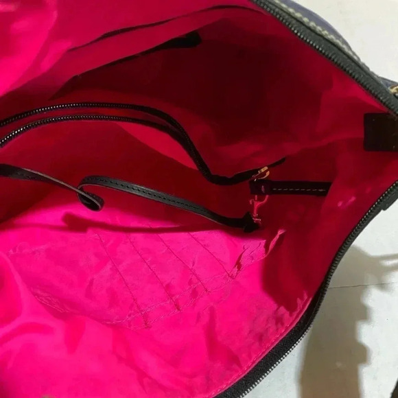 Dooney Bourke navy blue shoulder handbag - Picture 8 of 15